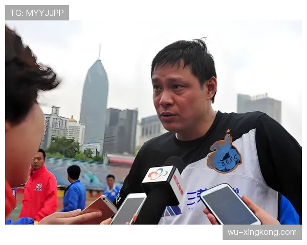 压制中路出球范志毅关键战不同于当代中卫转为出球点